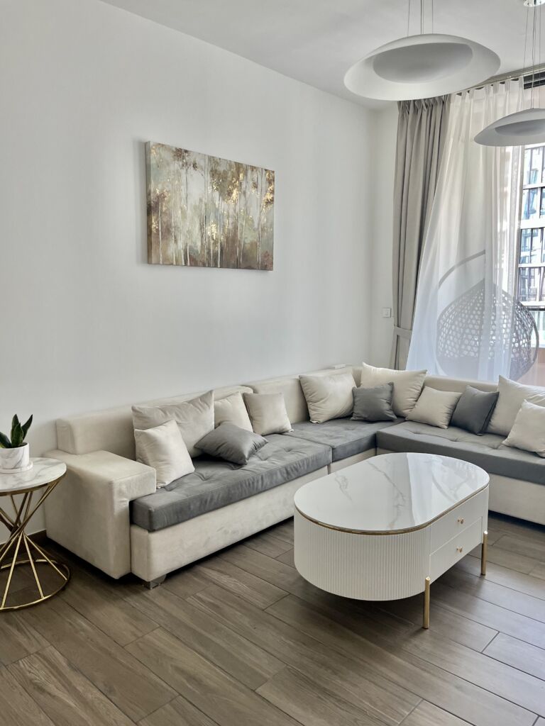 Houserz Airbnb concierge services in Belgrade Waterfront and in Dubai