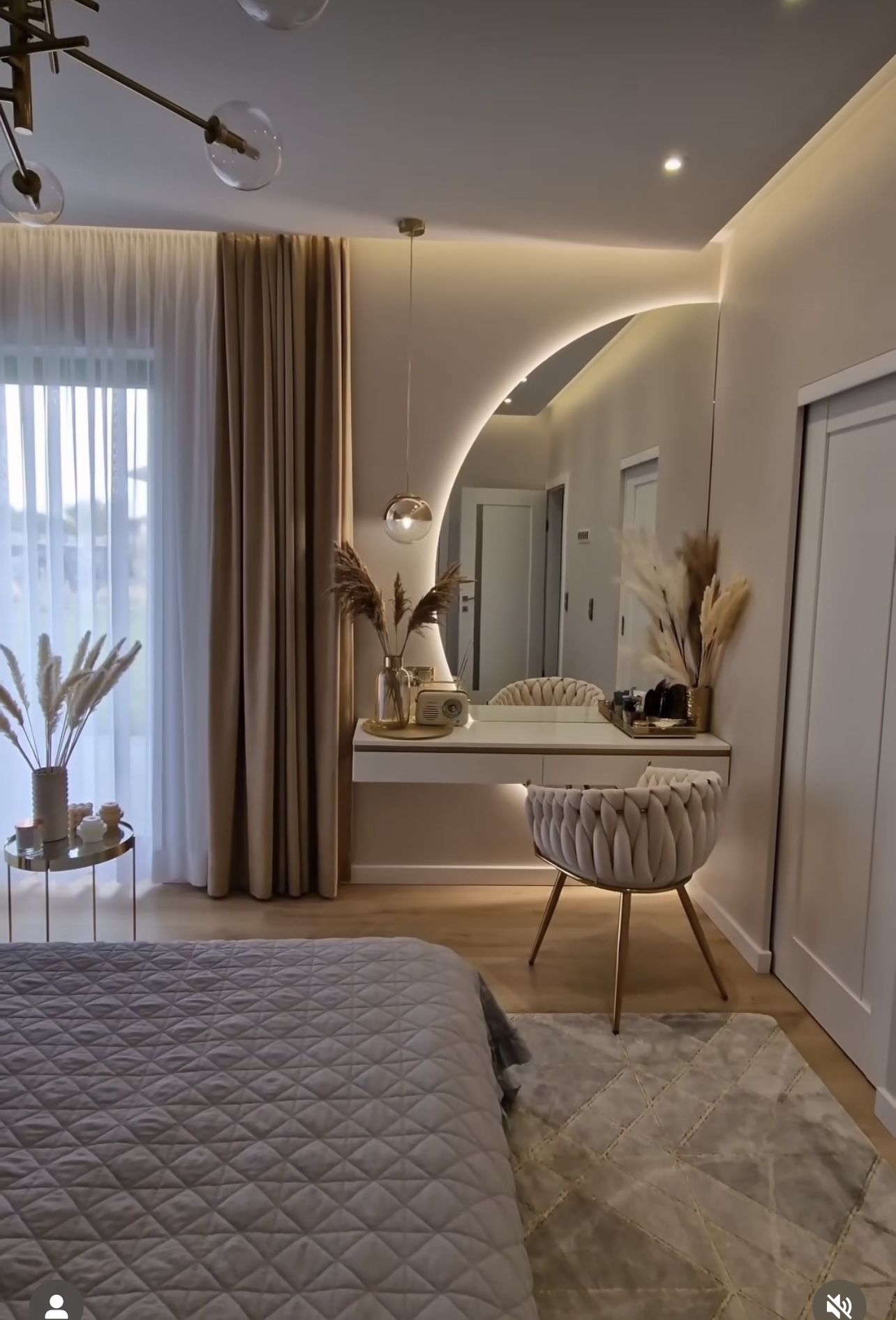 Houserz Airbnb concierge services in Belgrade Waterfront and in Dubai